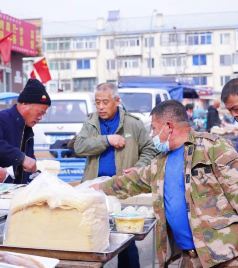 安图游记图文-太长见识了！苏州女子去吉林旅行，偶遇当地赶大集，10天仅一次