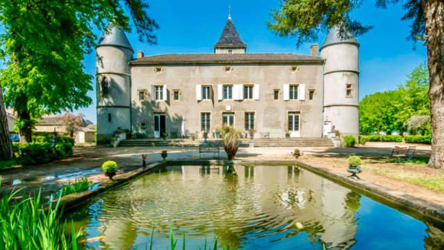 Un Passage Au Chateau餐厅图片