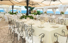 Augustus Resort & Restaurant餐厅图片
