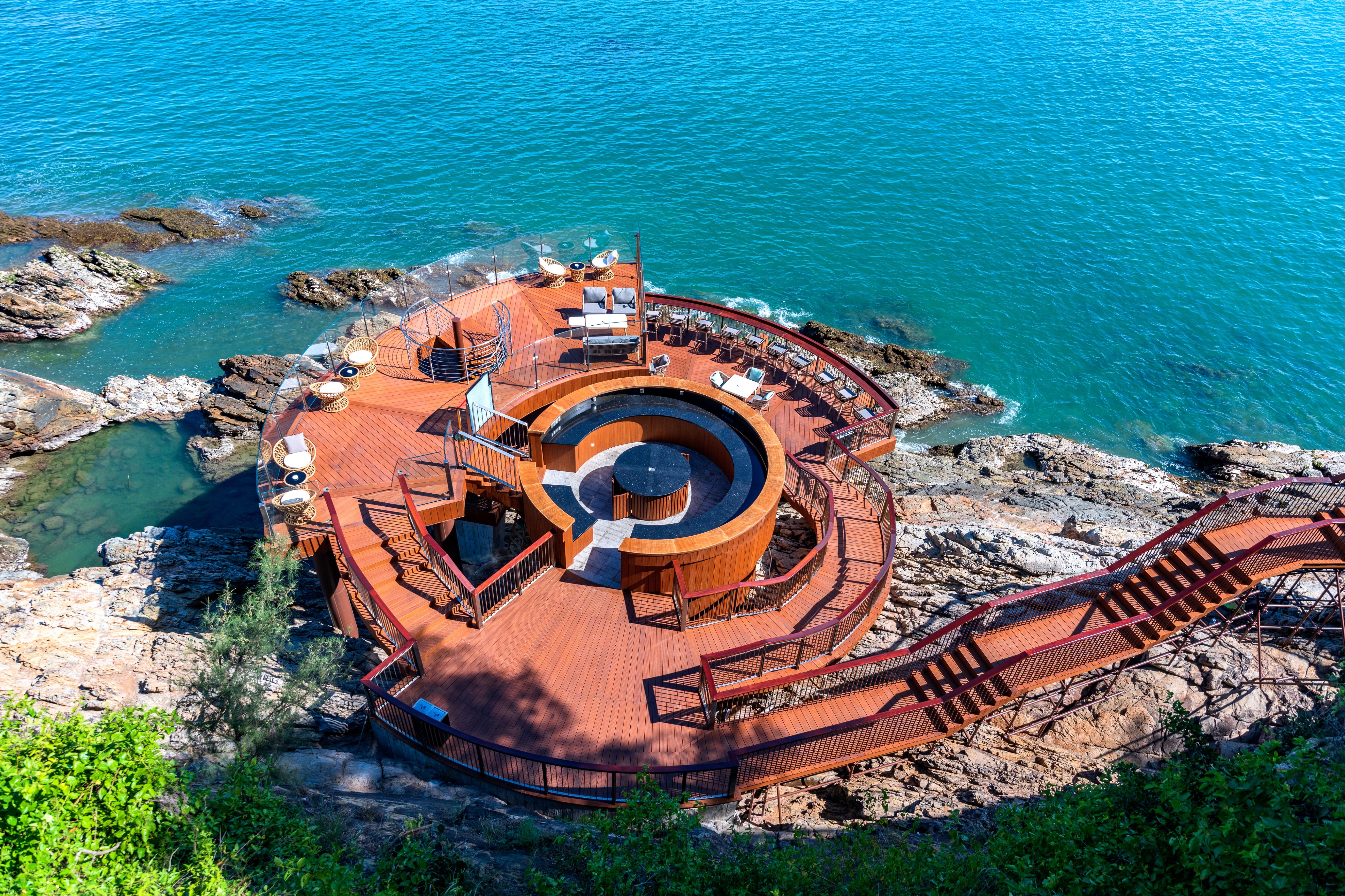 日出·悬崖音乐餐吧餐厅图片