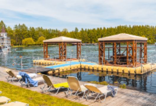 黑维兹湖浴景点图片