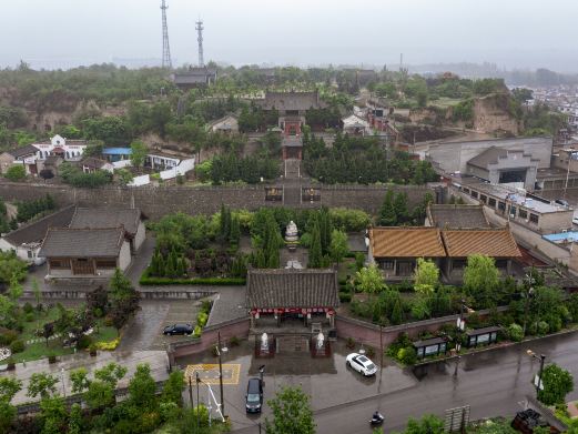 普照寺