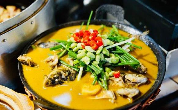 青瓦巷·怀旧餐厅(薛家店)