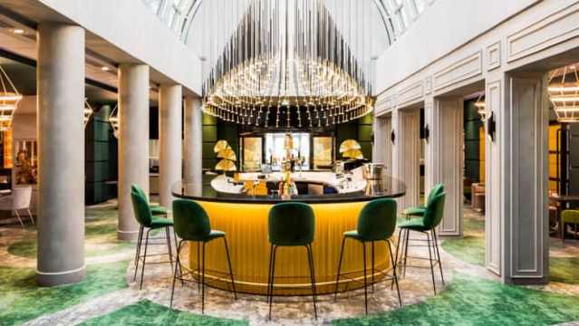 L'Alcôve - Hôtel Le Louis Versailles Château