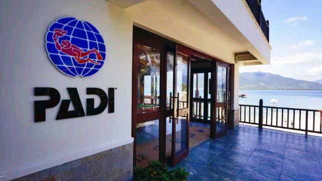 分界洲岛PADI潜水度假村