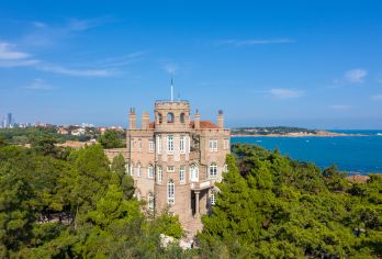 【6人团】栈桥+教堂+老舍故居+小鱼山+琴屿路小青岛+八大关【[产品特色]精致6人小团◆高品质纯玩◆一价全含 ◆ 无自费无购物◆更安心】