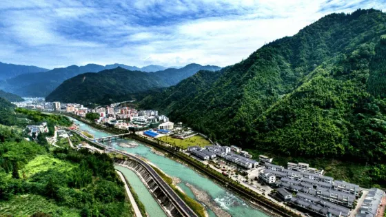 雅安市寶興縣靈關石城旅遊景區
