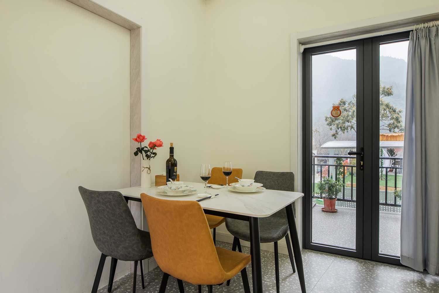 木色·星空泳池亲子露营主题度假villa(安吉浙北大峡谷漂流店)·餐厅