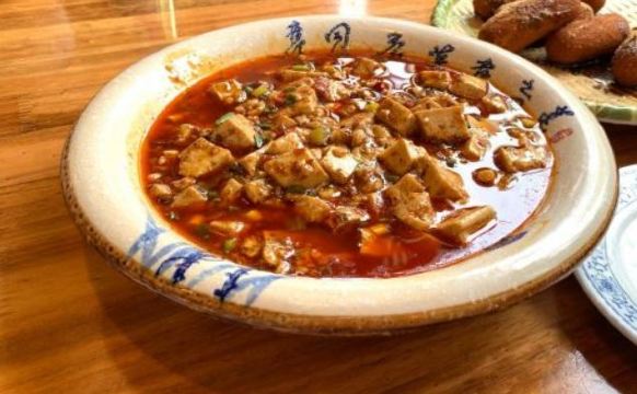 青山小厨土菜馆(青城山店)