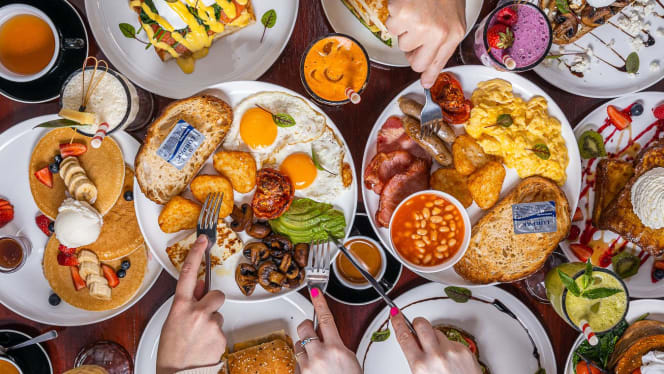 Marvelicious Dessert Bar And Cafe