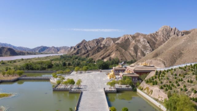 青铜峡黄河大峡谷旅游区