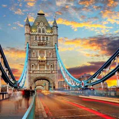 英国伦敦+多佛尔白色悬崖+剑桥大学+约克城堡博物馆+利兹+曼彻斯特+爱丁堡+格拉斯哥+都柏林16日14晚私家团