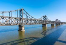 鸭绿江国境铁路大桥景点图片