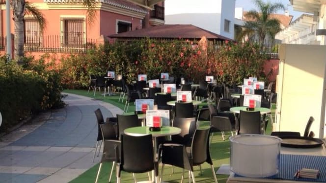 Swing Plaza Playa Granada餐厅图片