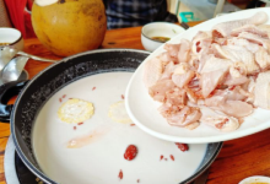 瑞丰椰子鸡美食图片