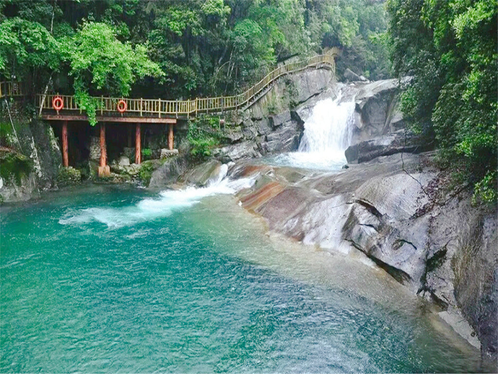 龙女沟景区