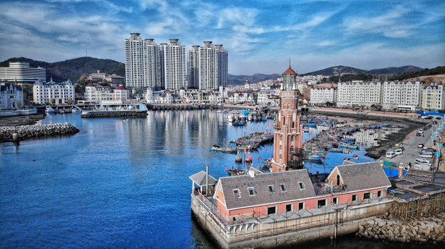 东北这座海滨老城,夏天避暑胜地,满街欧洲风情,去一次就像出国