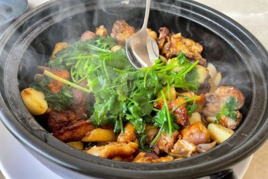 融创由心谷-咖色咖啡厅