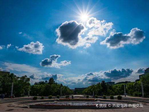 五月花广场