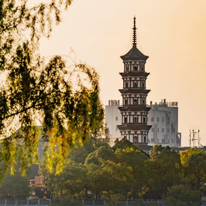 浙江衢州+衢州孔氏南宗家庙+江郎山风景名胜区+龙游石窟3日2晚私家团
