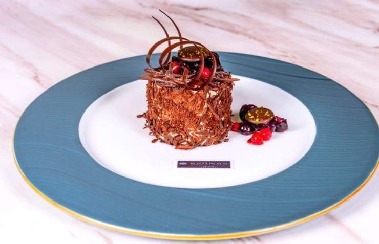 玉溪铂尔曼酒店·天空酒吧餐厅图片