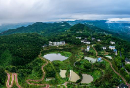 玉峰山森林公园景点图片