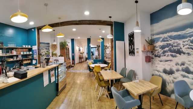 Le Ferronnier Dans Les Nuages