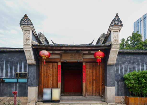 Gallery 2