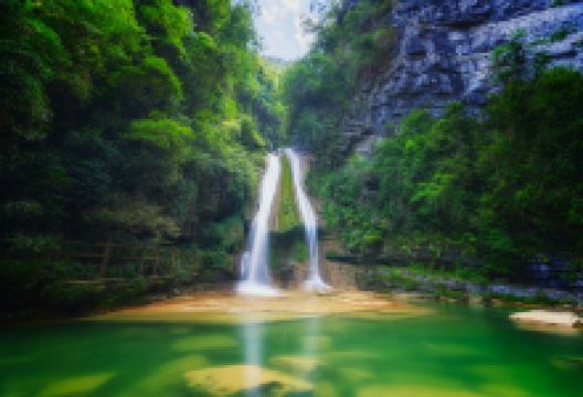 牛角寨瀑布景区景点图片