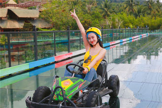 你笑起来真好看，像夏天甜甜的味道