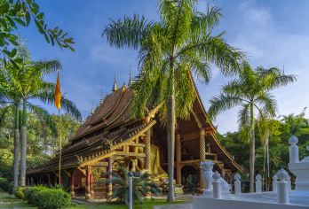 西双版纳曼听御花园+总佛寺+曼远村一日游【1单1团】【1单1团，2人起订，以实际下单人数安排车型（5座轿车/7座商务车/9座商务车）等】