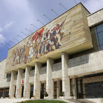 阿尔巴尼亚+蓝眼睛泉+科萨米尔群岛8日6晚私家团