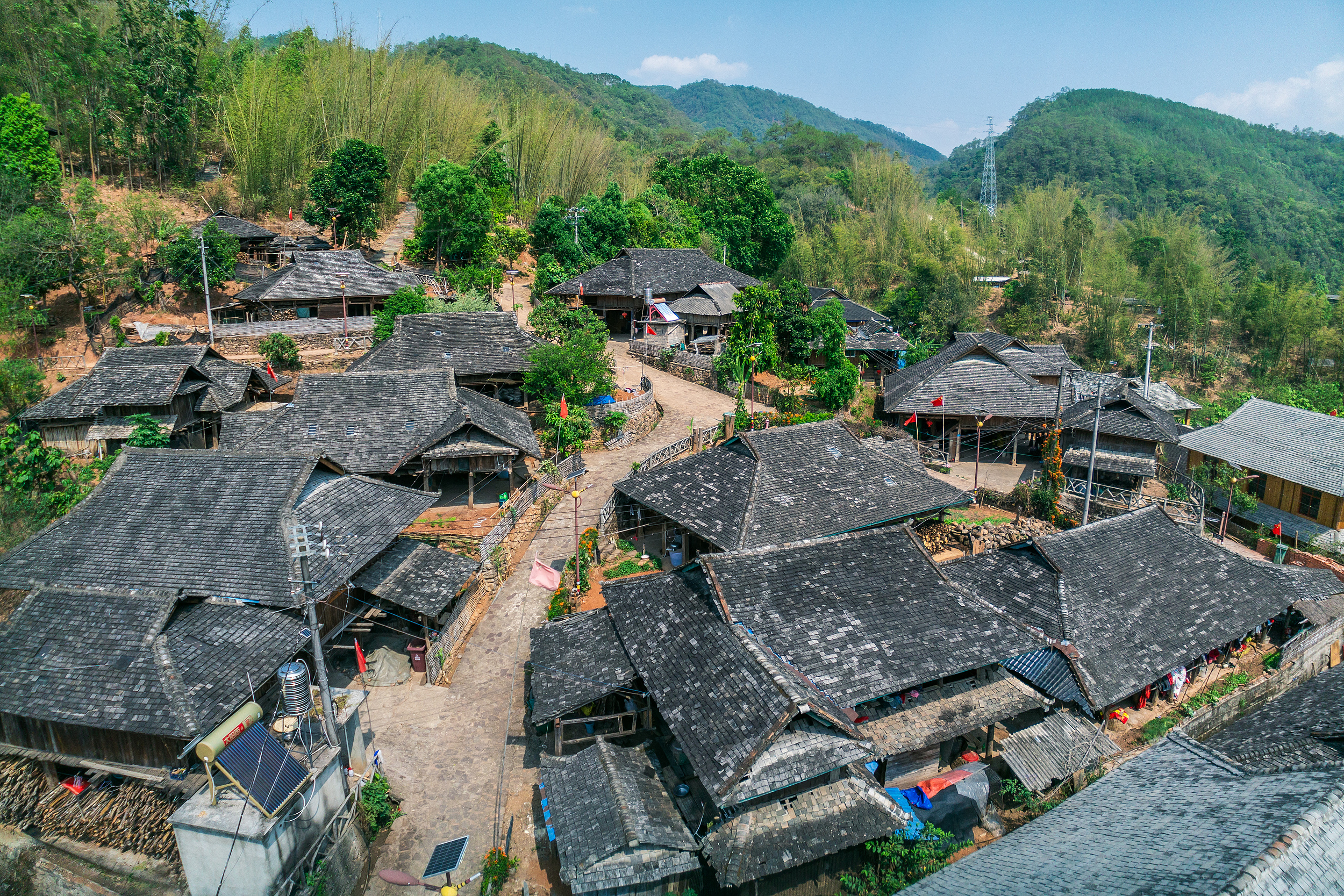 4-Day Pu'er Tour: Ailaoshan's forest retreat, Tea Horse Ancient Road culture