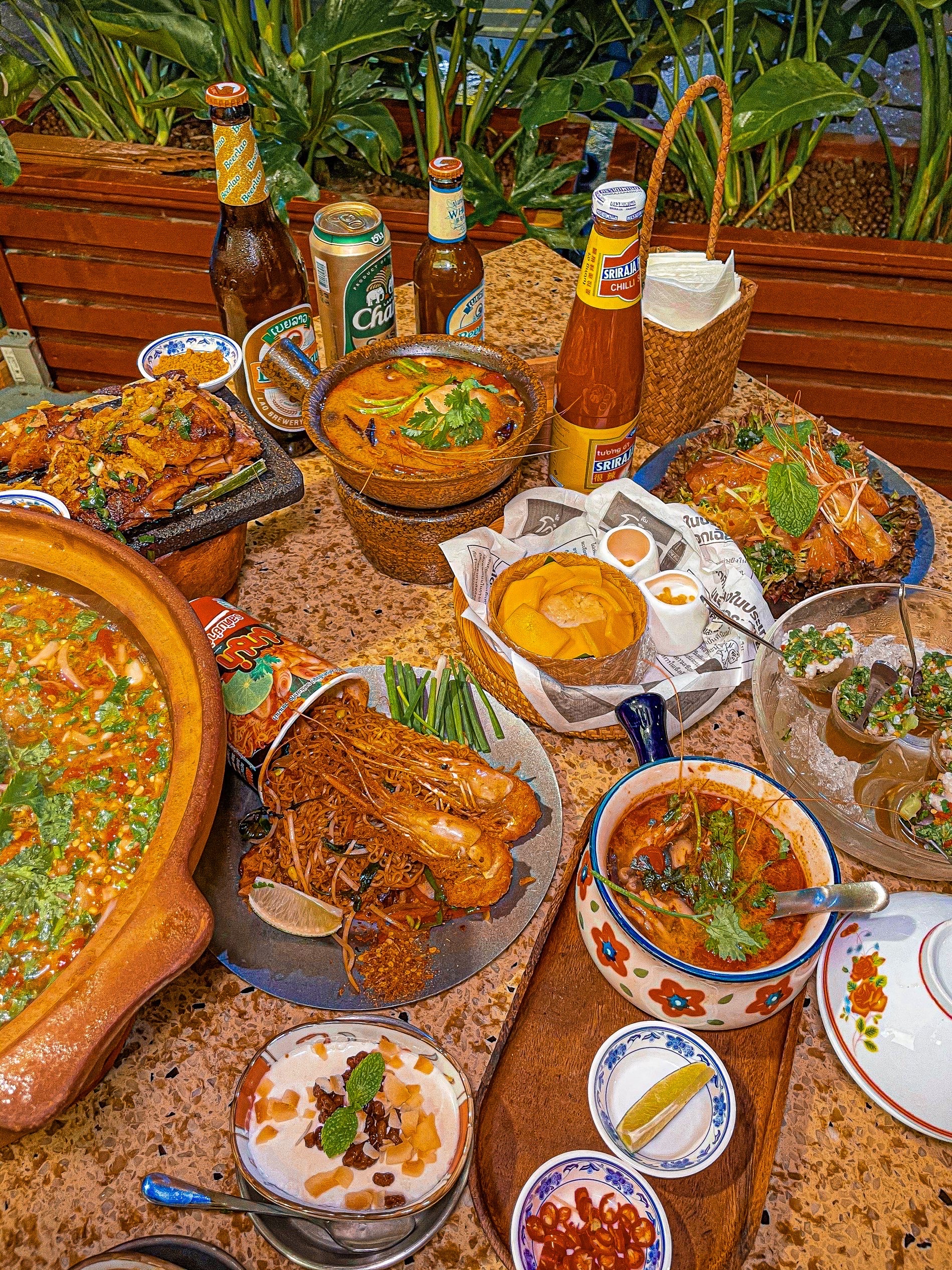 阮小煲·泰泰大排档(中铁西城·新天地店)