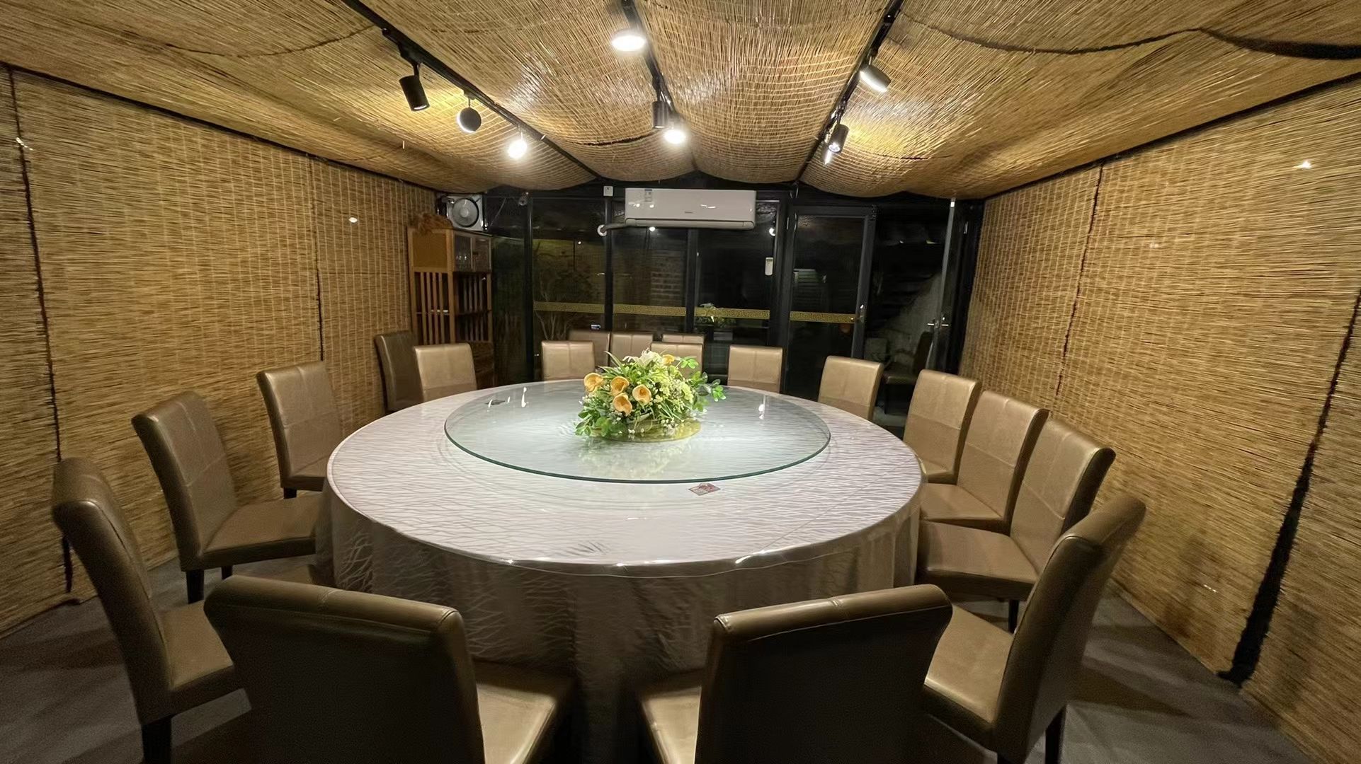 朴食私房菜(花山小镇店)