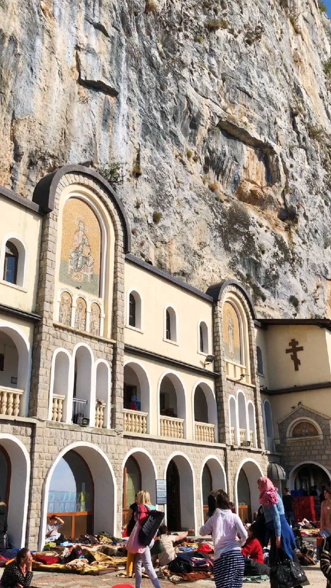奥斯特洛修道院