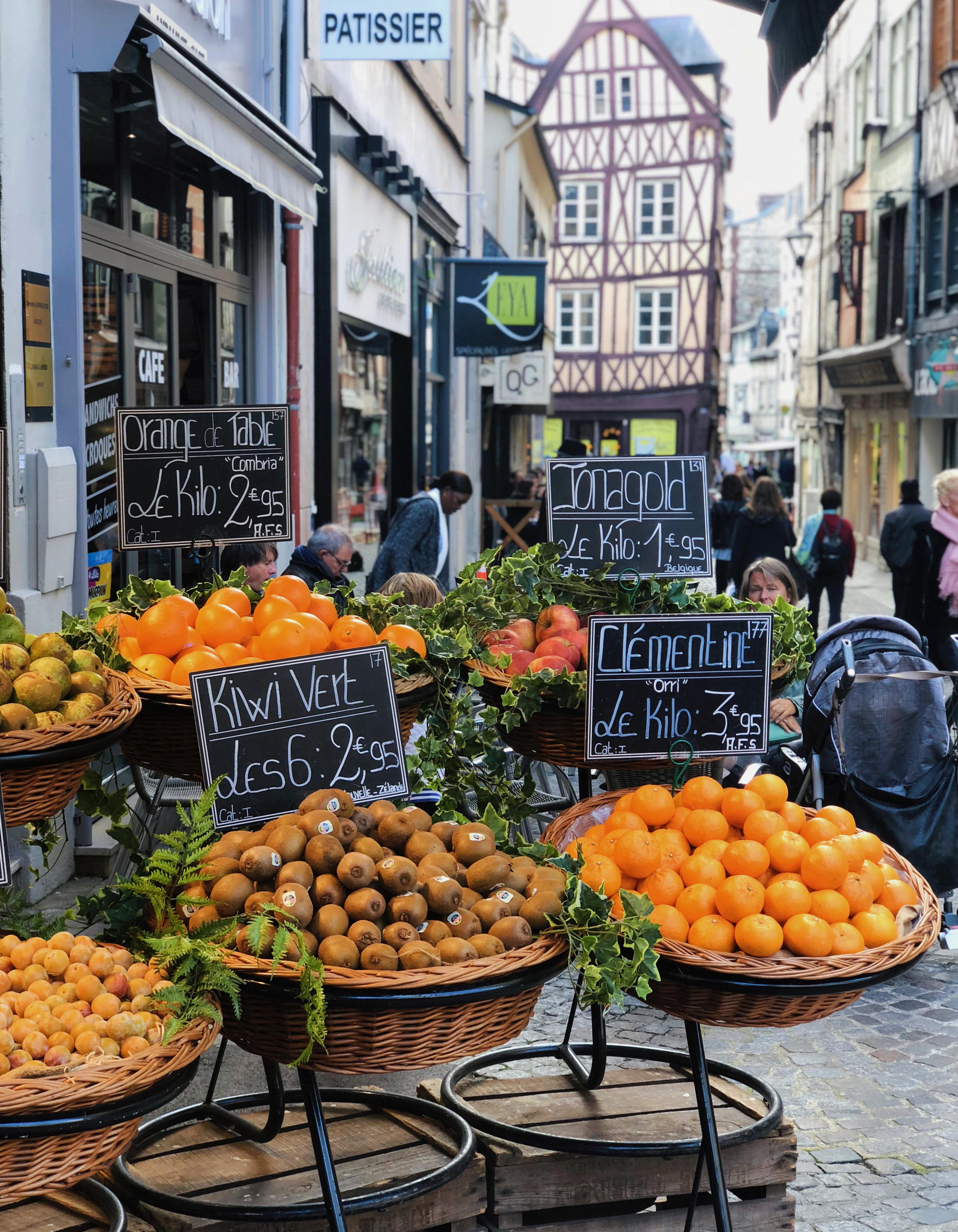 新周快乐 🍊  📍𝟮𝟬𝟭𝟴 法国鲁昂 ​