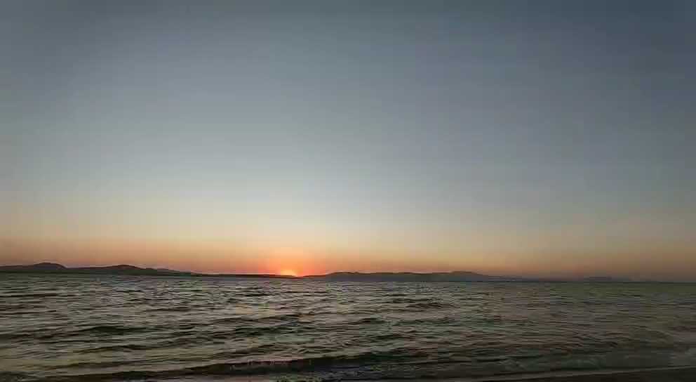 海边看日出