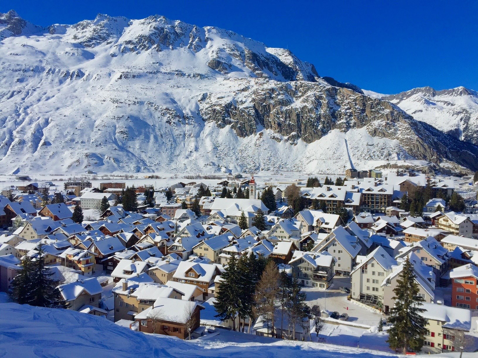 瑞士 ｜美轮美奂的滑雪村安德马特