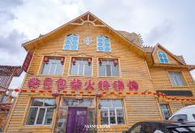 粘豆包柴火铁锅炖美食图片