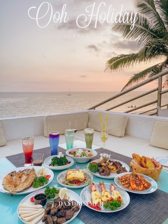 木萨卡希腊海鲜餐厅(黄龙街海边店)