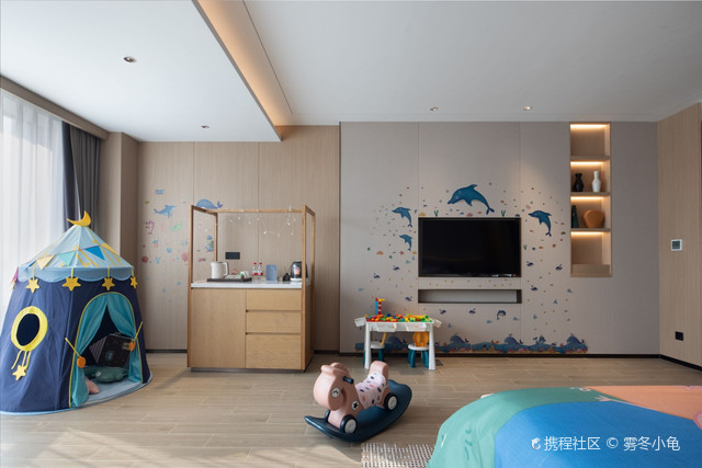 纯白的建筑在雪中尤为浪漫_蓝洋林顿酒店溧阳打卡