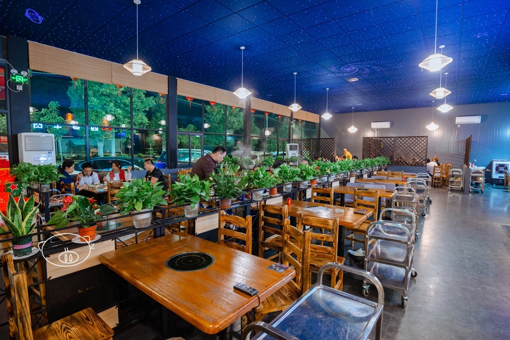 官塘四季牛肉火锅店(官塘店)