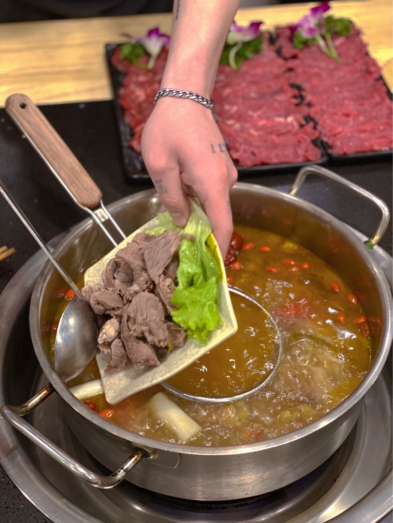 田村·酸汤牦牛肉(布达拉宫店)餐厅图片