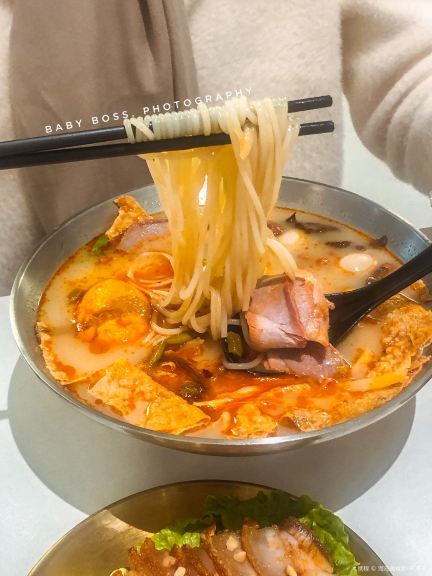 大熊熊螺蛳粉(N次方公园店)