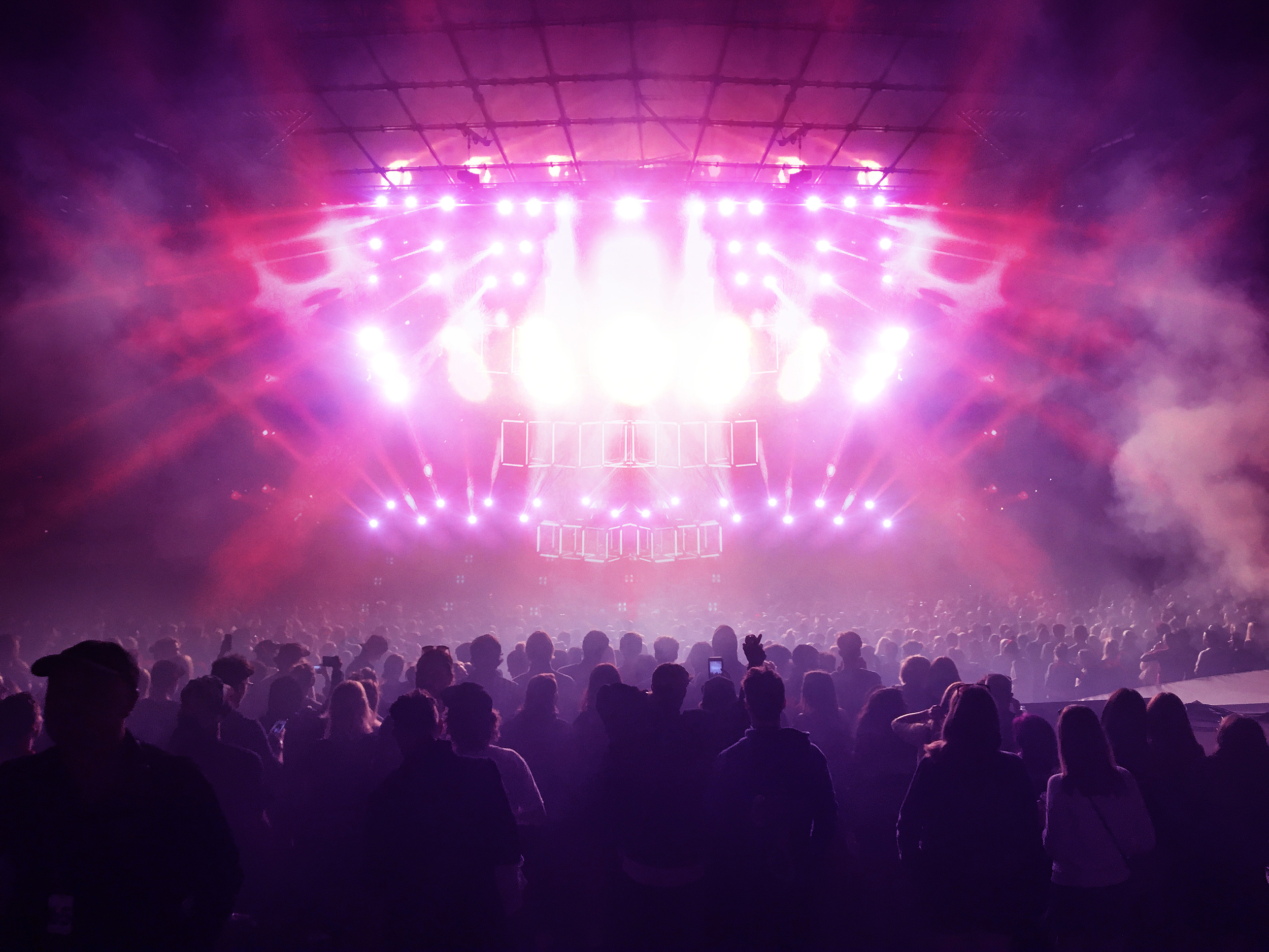 万众瞩目的AC/DC UK世界巡回演唱会2023-英国德比即将上线！