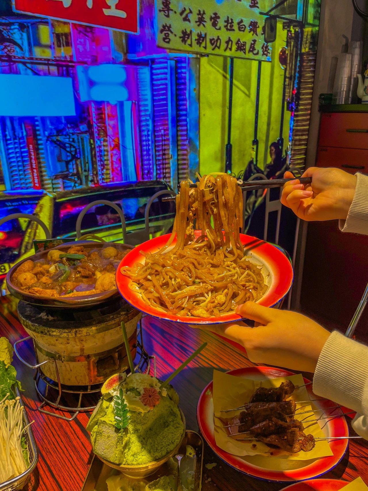 沙胆彪炭炉牛杂煲(范蠡东路店)