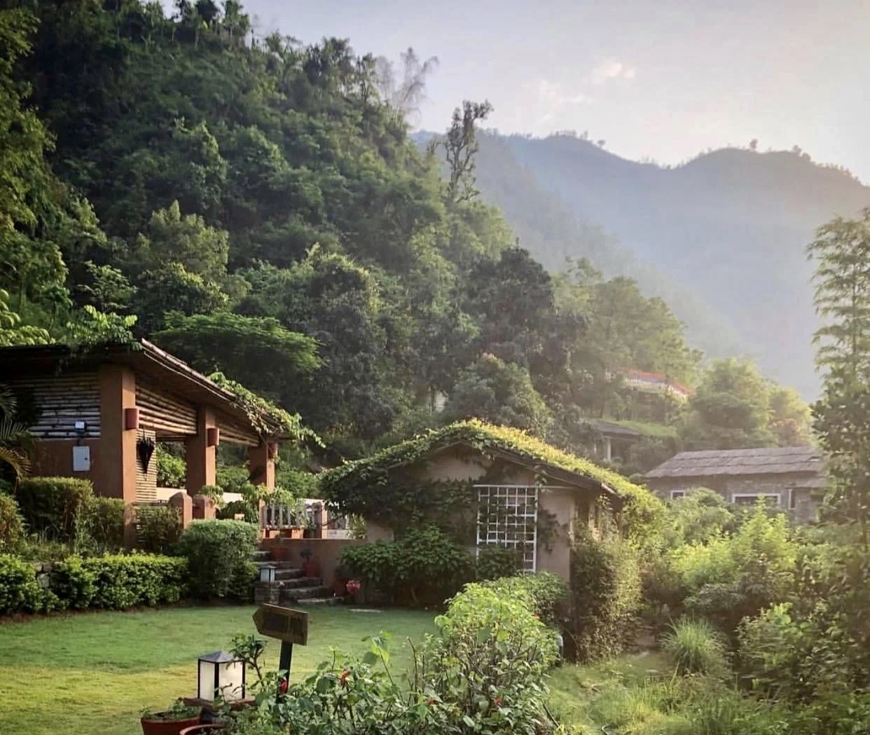 尼泊尔最美民宿推荐Summit River Lodge