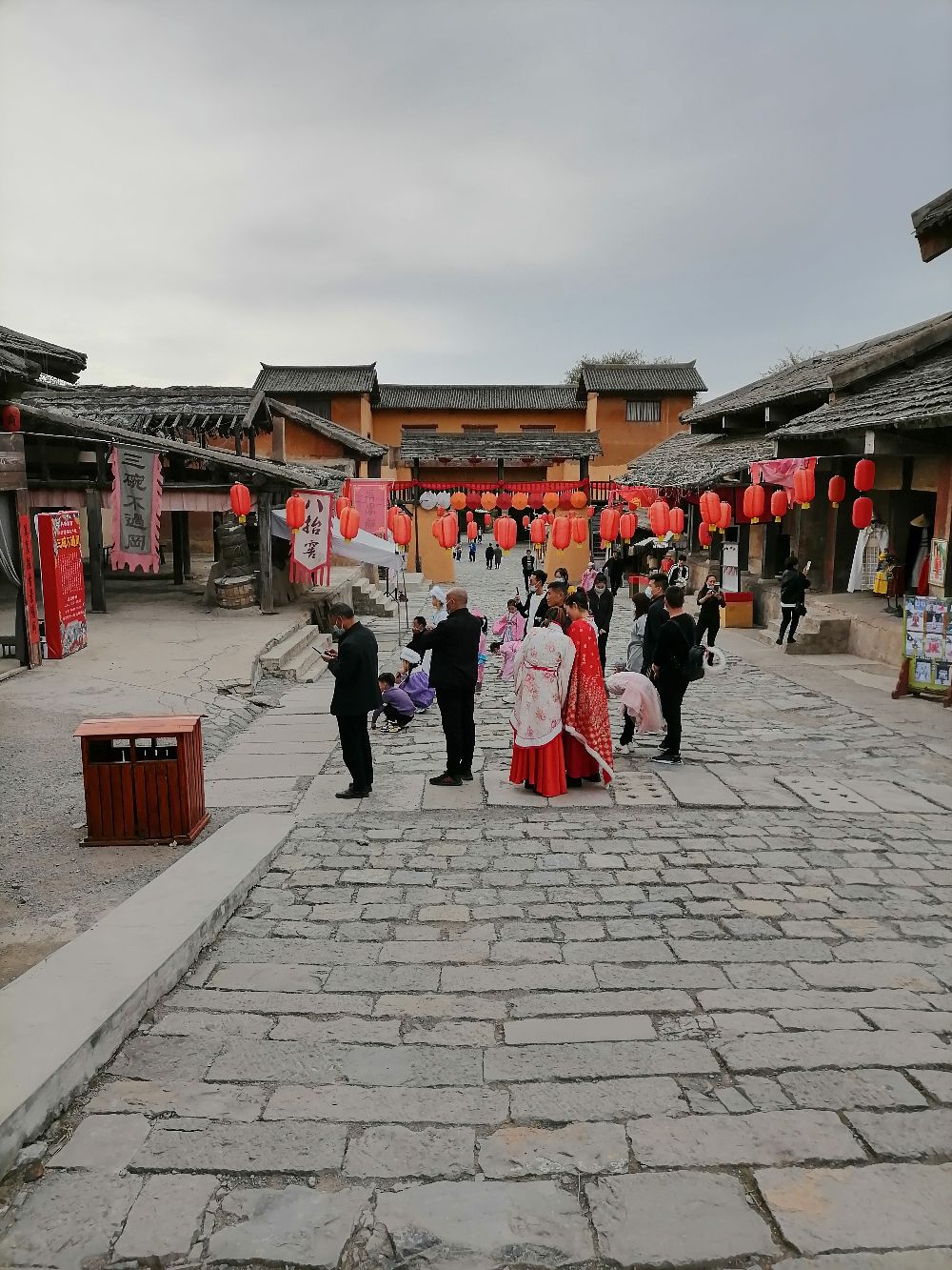 焦作影视城位于河南省焦作市，这里是拍摄新水浒传和三国演义的地方。
