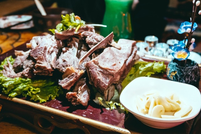 阿格尔民族演艺宫餐厅图片